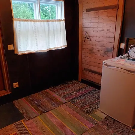 ラグジュアリーテント Glamping Kotitila Kiveinen *