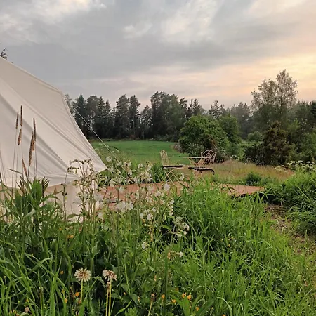 Glamping Kotitila Kiveinen *